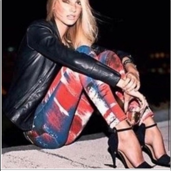 HUDSON Anniversary Nico Mid Rise Super Skinny Pant